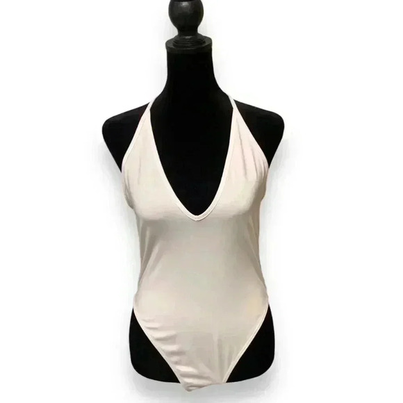 SHEIN Tops - NWOT Shein Plunging Scoop Neckline Sleeveless Stretchy Casual White Bodysuit